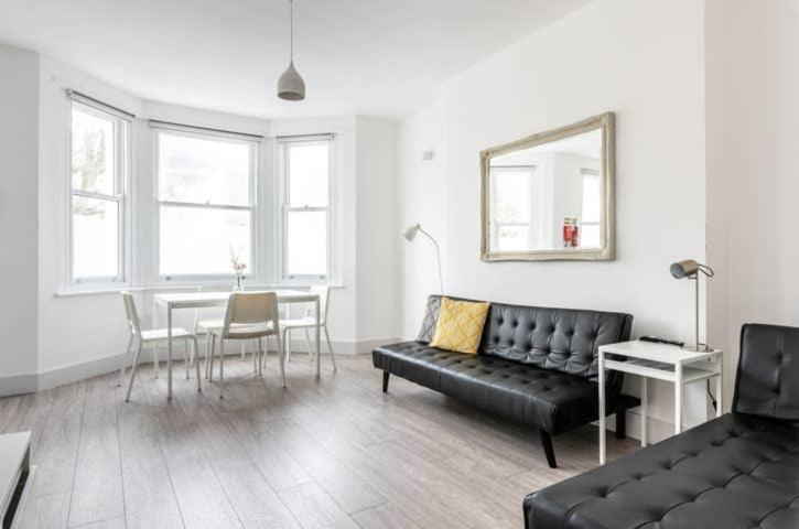 Seafield Seafront Apartments Brighton ภายนอก รูปภาพ